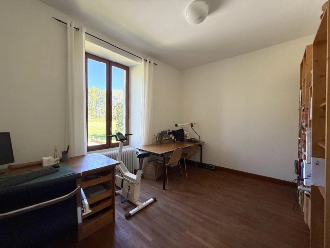 Photos 15 - Equestrian - Character property