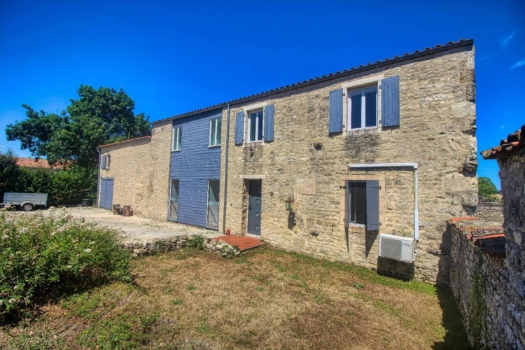 Photos 1 - Prestige - Maison de caractère