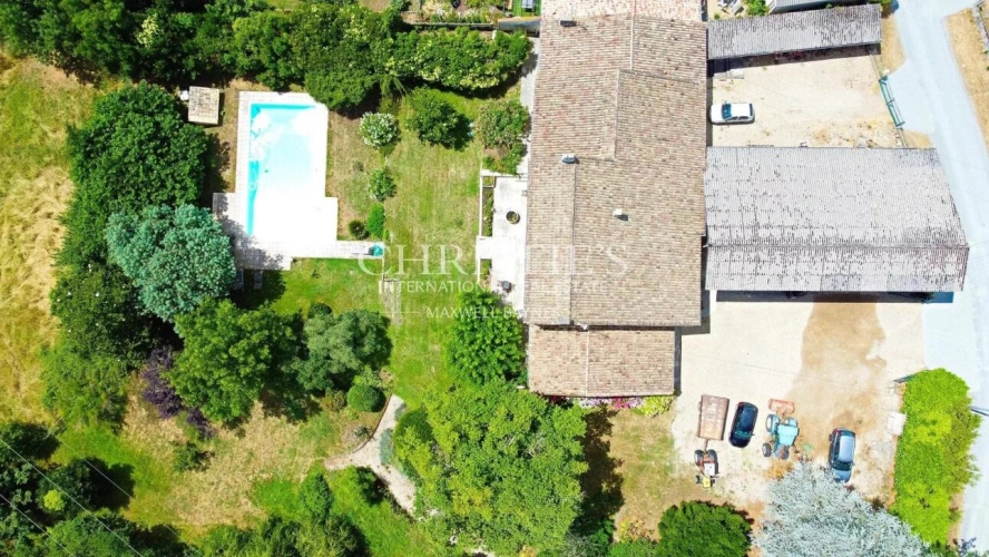 Photos 1 - Prestige - Charmante maison en pierre ouverte sur la nature et son jardin