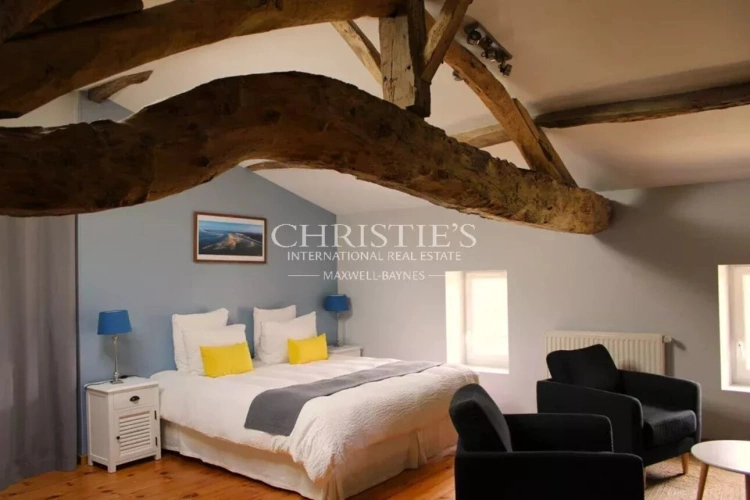 Photos 21 - Prestige - Charmante propriété composée d’une maison en pierre et d’un gîte  au cœur d'un secteur vallonné