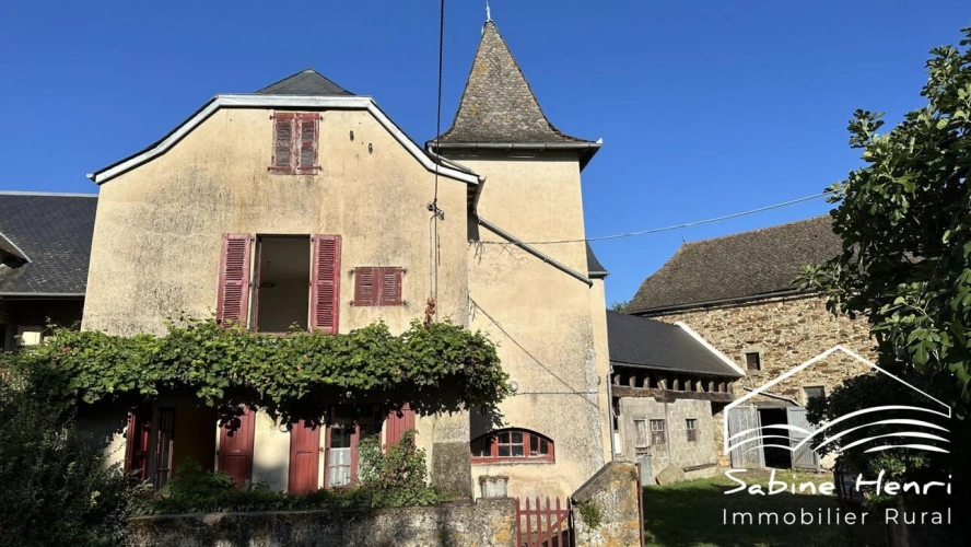 Photos 1 - Prestige - Maison Atypique avec de très belles dépendances