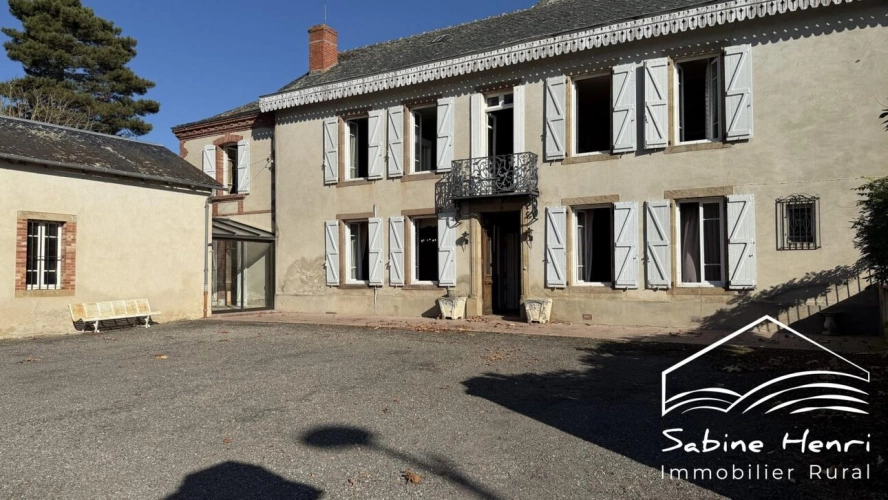 Photos 1 - Prestige - Corps de ferme avec 2 ha env