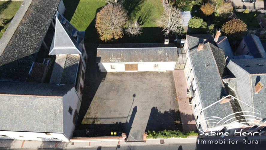 Photos 3 - Prestige - Corps de ferme avec 2 ha env