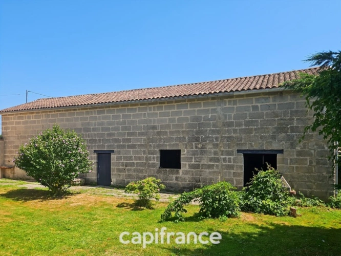 Photos 24 - Prestige - Propriété d’exception avec Maison de 10 pièces, maison T3, terrain de 2844m², piscine, garages, dépendances