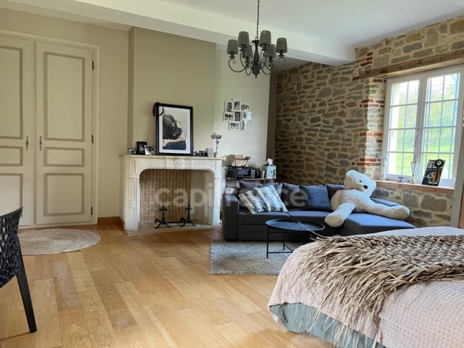 Photos 12 - Équestre - À VENDRE - HESDIN L'ABBÉ - CORPS DE FERME RÉNOVÉ - DOMAINE EQUESTRE - CAPACITÉ DE L'ENSEMBLE 468 M2 - HABITATION PRINCIPALE 8 PIÈCES - GARAGE - PISCINE 32 M2 - TERRAIN CLOS - DÉPENDANCES