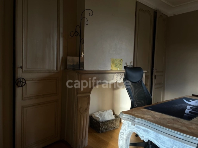Photos 13 - Équestre - À VENDRE - HESDIN L'ABBÉ - CORPS DE FERME RÉNOVÉ - DOMAINE EQUESTRE - CAPACITÉ DE L'ENSEMBLE 468 M2 - HABITATION PRINCIPALE 8 PIÈCES - GARAGE - PISCINE 32 M2 - TERRAIN CLOS - DÉPENDANCES