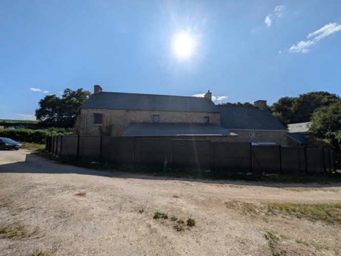 Photos 24 - Prestige - Séglien en campagne longère en pierre rénovée avec vie de plain pied de 219m², garage, atelier et dépendance parcelle de 7125m²