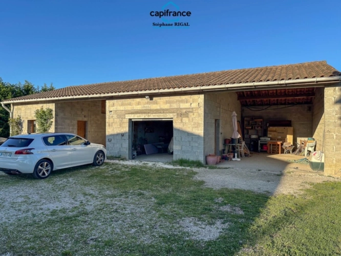 Photos 14 - Prestige - Propriete à vendre 5 pièces DAUSSE (47) Maison de 120m2 habitables avec dépendances et 2,1ha de terrain