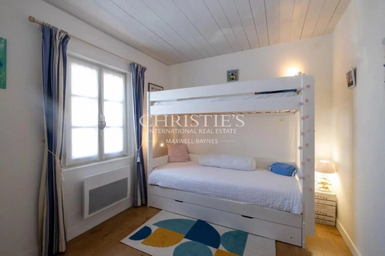 Photos 7 - Prestige - Maison avec piscine et une annexe idéale pour une profession libérale