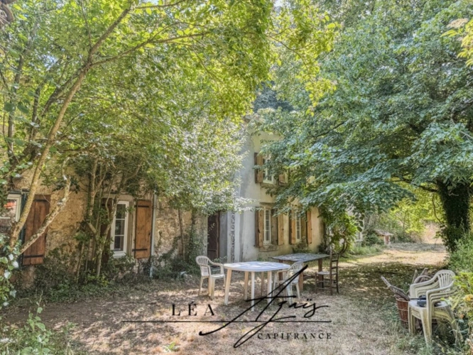 Photos 2 - Touristique - Propriete à vendre 8 pièces VILLARDEBELLE (11) 15ha de terrain, bergeries, hangar