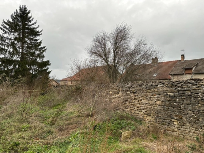 Photos 5 - Touristique - Grange avec grand jardin constructible proche de POUILLY EN AUXOIS (21)