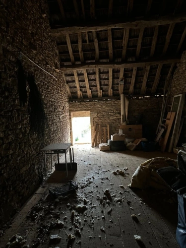 Photos 12 - Touristique - Grange avec grand jardin constructible proche de POUILLY EN AUXOIS (21)