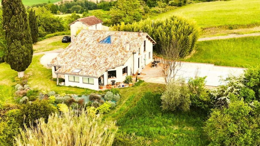 Photos 3 - Prestige - Maison et dépendances