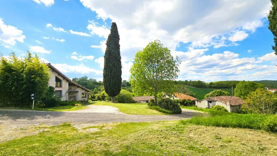 Photos 4 - Prestige - Maison et dépendances