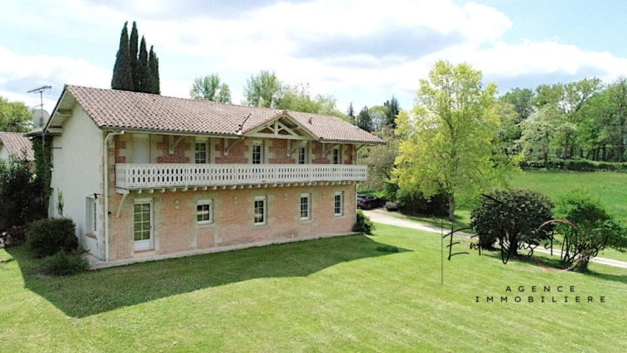 Photos 2 - Prestige - Propriété de charme, 376m2, 6ch sur 9ha à Bazas!