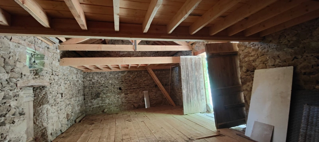 Photos 8 - Forestière - Investissez dans une grange nichée au creux d’une futaie irrégulière de résineux