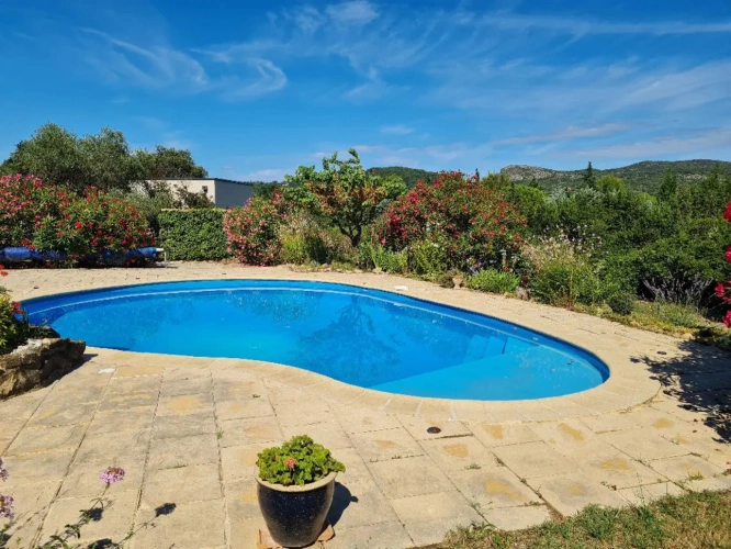 Photos 2 - Touristique - MAISON D HOTES PROCHE ANDUZE