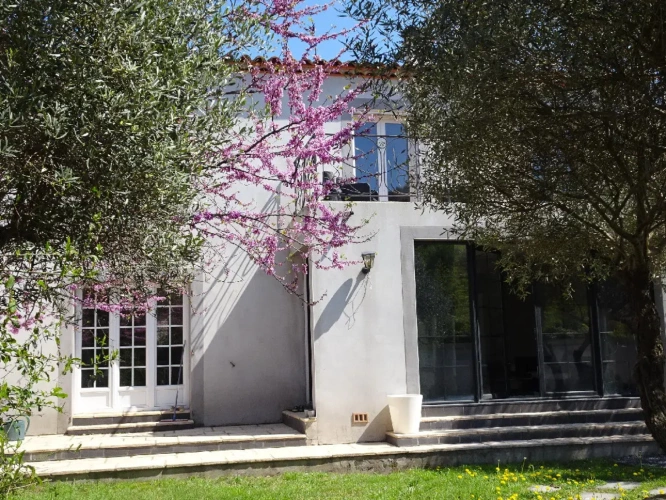 Photos 1 - Touristique - ENTRE NIMES ET MONTPELLIER