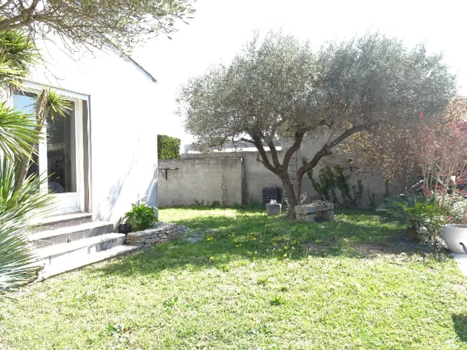 Photos 11 - Touristique - ENTRE NIMES ET MONTPELLIER