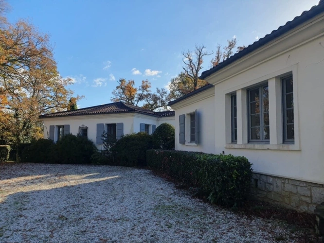 Photos 1 - Prestige - ARCANGUES PROPRIÉTÉ DE 500 M2 ET SON DOMAINE