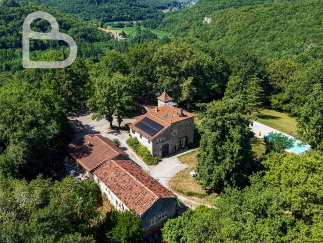 Photos 1 - Prestige - Domaine enchanteur avec maison de charme,3 gîtes et piscine