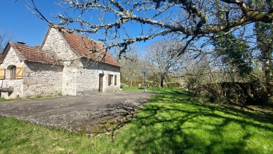 Photos 10 - Tourist - House