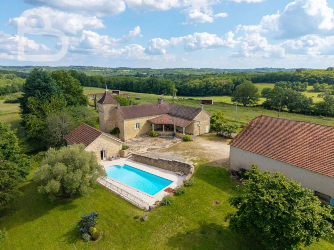 Photos 6 - Équestre - Maison de campagne avec piscine, gîte et grange sur 5 ha