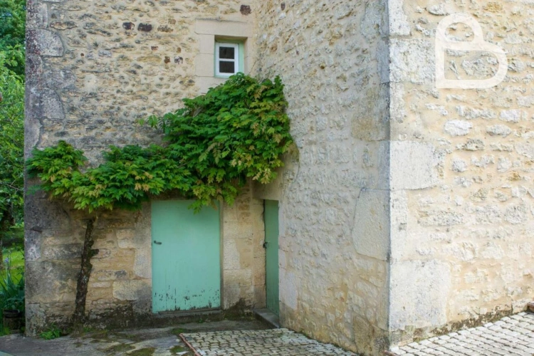 Photos 19 - Équestre - Maison de campagne avec piscine, gîte et grange sur 5 ha