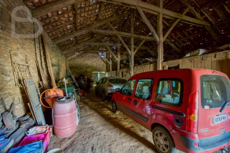 Photos 29 - Équestre - Maison de campagne avec piscine, gîte et grange sur 5 ha