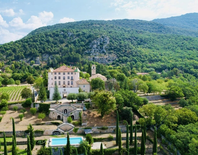 Photos 2 - Prestige - Château du XVIIe Siècle au Coeur des Gorges du Verdon avec vu