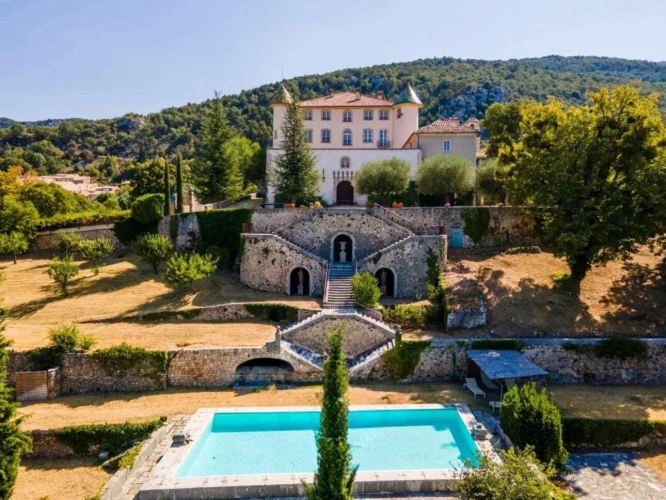 Photos 28 - Prestige - Château du XVIIe Siècle au Coeur des Gorges du Verdon avec vu