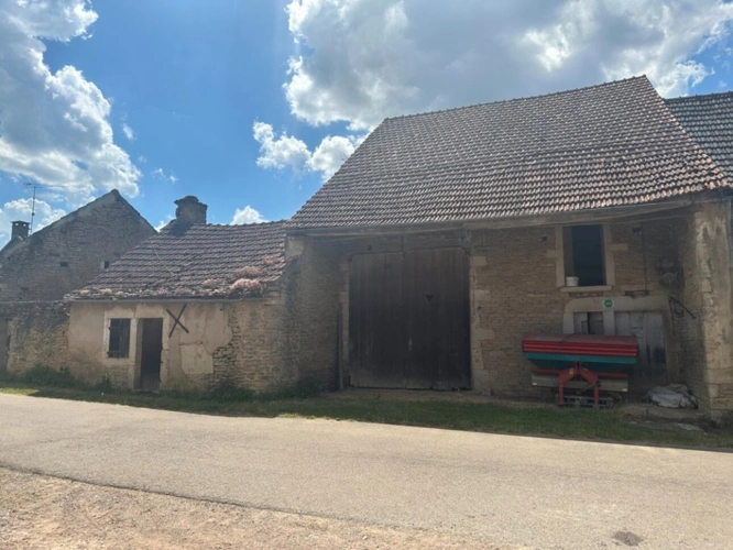 Photos 1 - Touristique - Petitemaison avec grange et jardin proche de POUILLY EN AUXOIS (21)