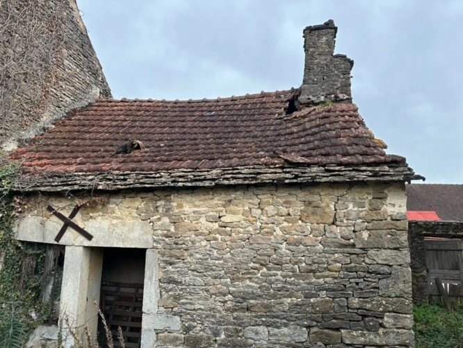 Photos 5 - Touristique - Petitemaison avec grange et jardin proche de POUILLY EN AUXOIS (21)