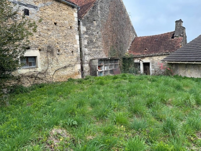 Photos 6 - Touristique - Petitemaison avec grange et jardin proche de POUILLY EN AUXOIS (21)