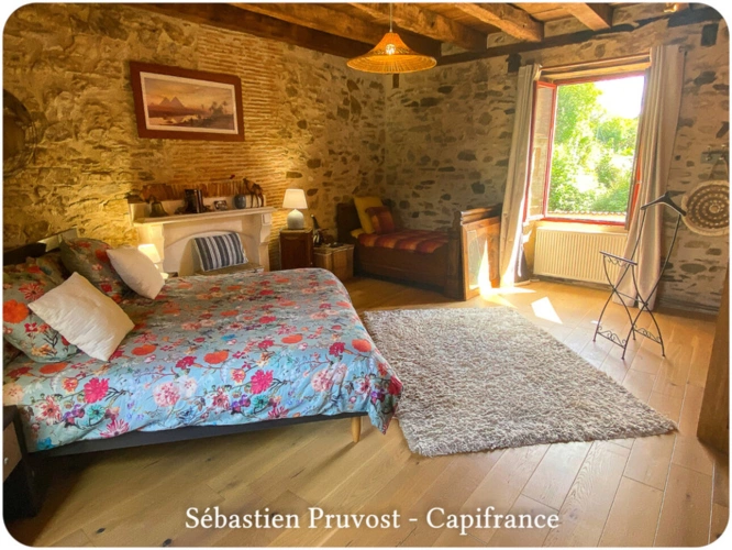 Photos 4 - Prestige - Dpt Dordogne (24), à vendre 11 pièces SARRAZAC (24) propriété P11 325M2, terrain 22200m2, dépendance, piscine