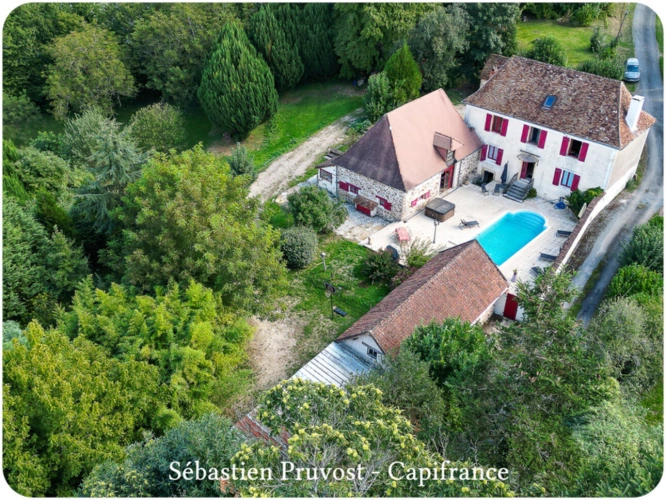 Photos 8 - Prestige - Dpt Dordogne (24), à vendre 11 pièces SARRAZAC (24) propriété P11 325M2, terrain 22200m2, dépendance, piscine