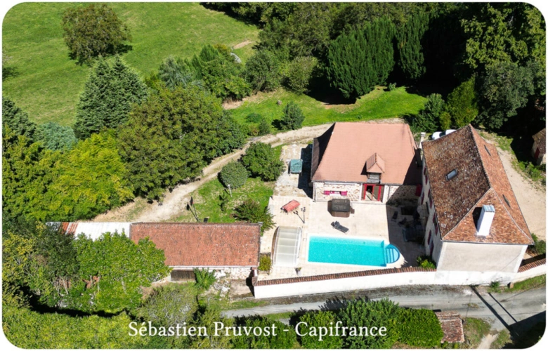 Photos 10 - Prestige - Dpt Dordogne (24), à vendre 11 pièces SARRAZAC (24) propriété P11 325M2, terrain 22200m2, dépendance, piscine