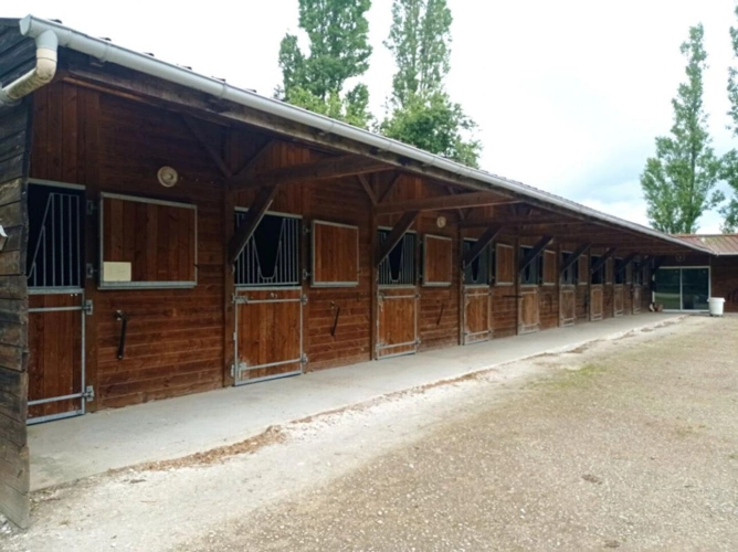 Photos 2 - Équestre - Ecurie de propriétaires à moins d'une heure de Fontainebleau