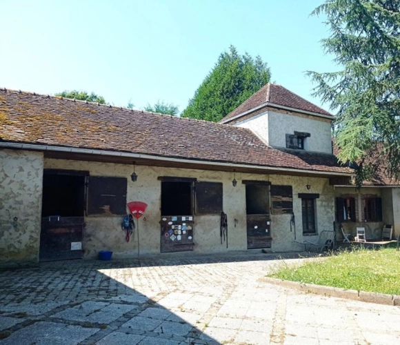 Photos 1 - Équestre - Propriété équestre 200m2, 1,2 ha  45 minutes Fontainebleau