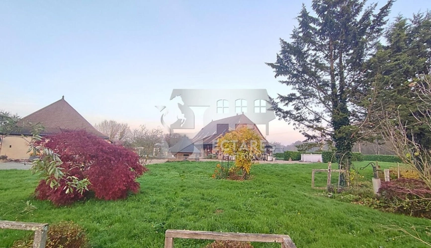 Photos 18 - Equestrian - Propriété 35 hectares en pleine nature à 2h de Suisse