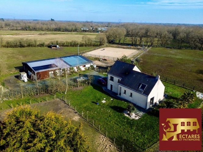 Photos 1 - Équestre - Maison 170 m2, 4 hectares et dépendances