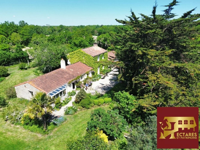 Photos 1 - Équestre - Maison Machecoul , 240 m2, 12 hectares