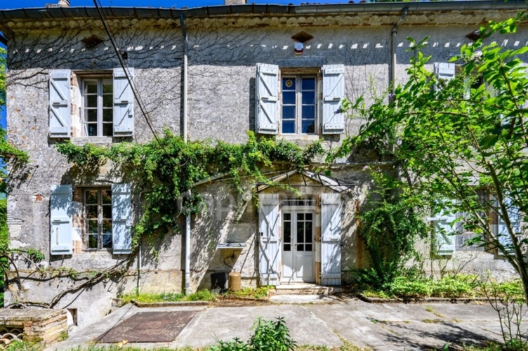 Photos 6 - Prestige - Propriété de charme au coeur d'un écrin de verdure bucolique (8 pièces, 5 chambres, 225 m2)