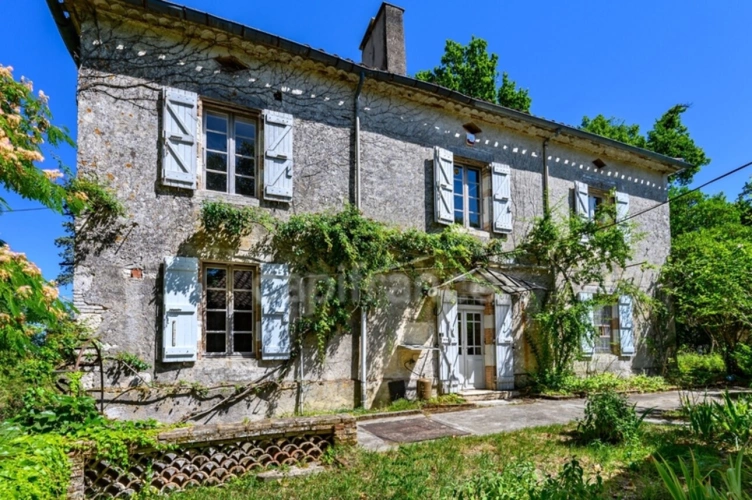 Photos 7 - Prestige - Propriété de charme au coeur d'un écrin de verdure bucolique (8 pièces, 5 chambres, 225 m2)