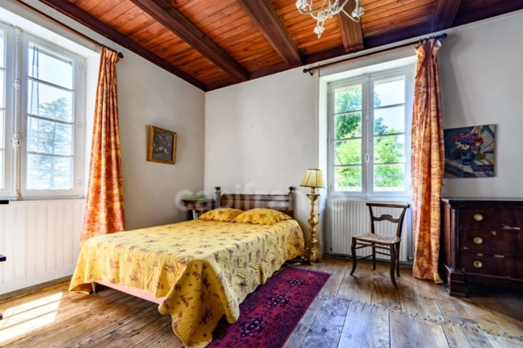 Photos 24 - Prestige - Propriété de charme au coeur d'un écrin de verdure bucolique (8 pièces, 5 chambres, 225 m2)