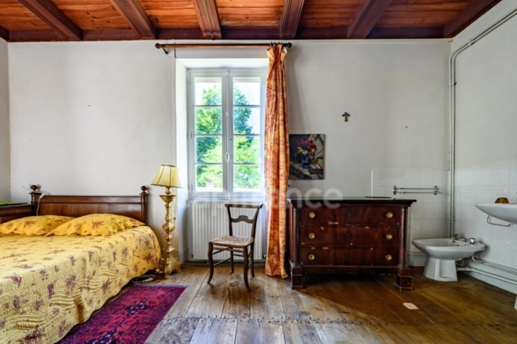 Photos 25 - Prestige - Propriété de charme au coeur d'un écrin de verdure bucolique (8 pièces, 5 chambres, 225 m2)