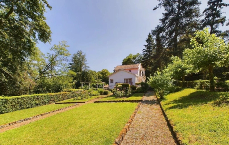 Photos 2 - Prestigious - House