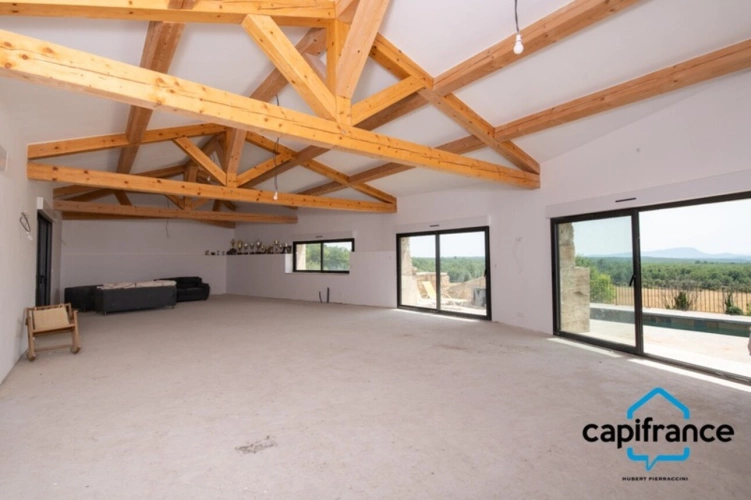 Photos 14 - Prestige - 83 Haut Var Régusse Gorge du verdon  Magnifique Domaine constitué par un ensemble de prés de 850m2 de plancher sur 18000m2