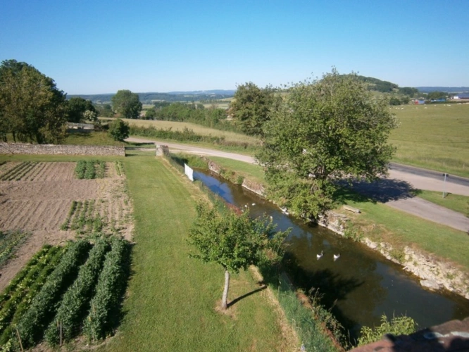 Photos 14 - Touristique - Propriété à proche de PRECY SOUS THIL (21)