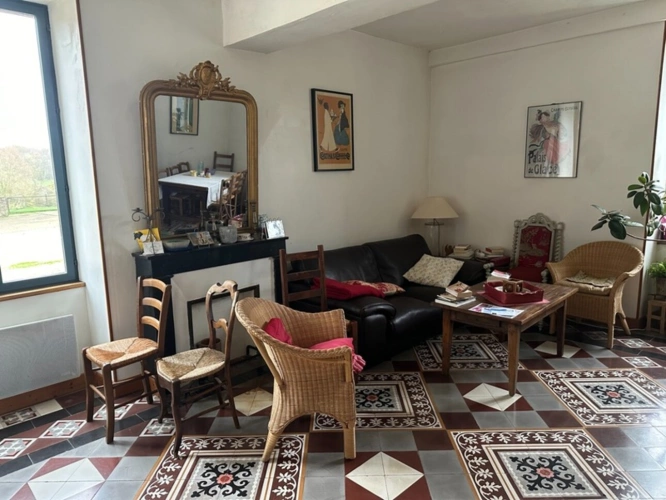 Photos 21 - Touristique - Propriété à proche de PRECY SOUS THIL (21)